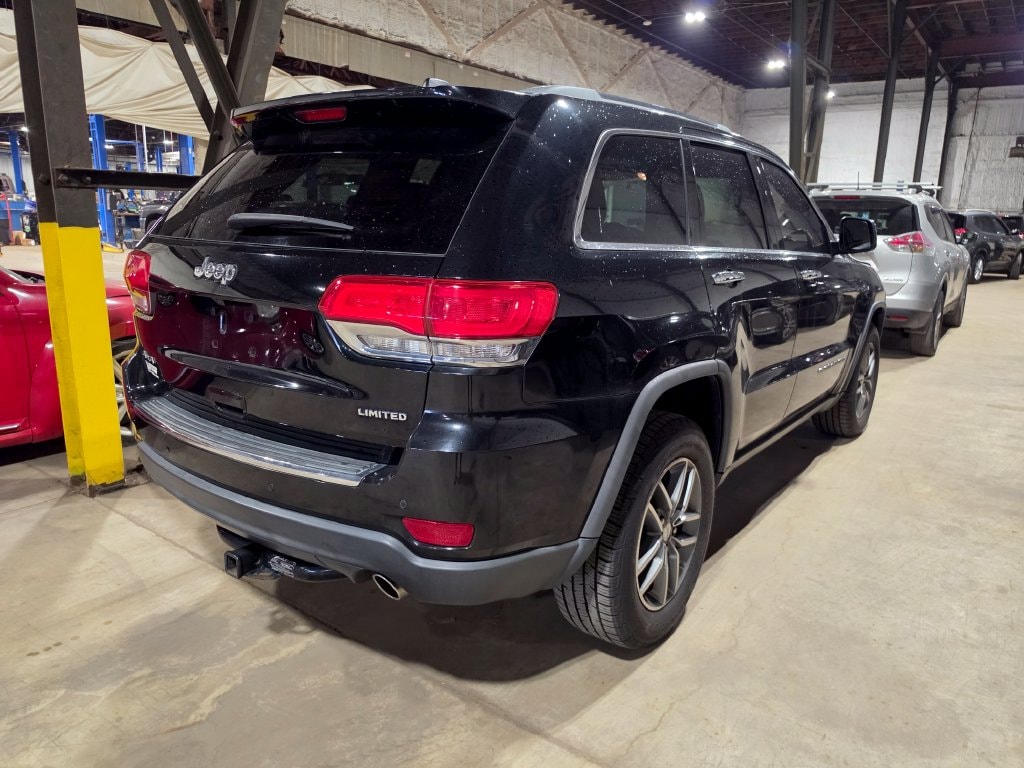 Used 2018 Jeep Grand Cherokee Limited SUV