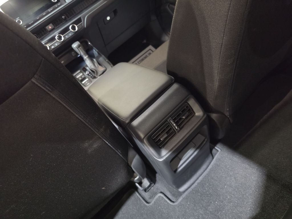 2024 Honda CR-V LX - Photo 21