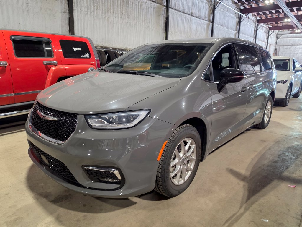 2025 Chrysler Pacifica