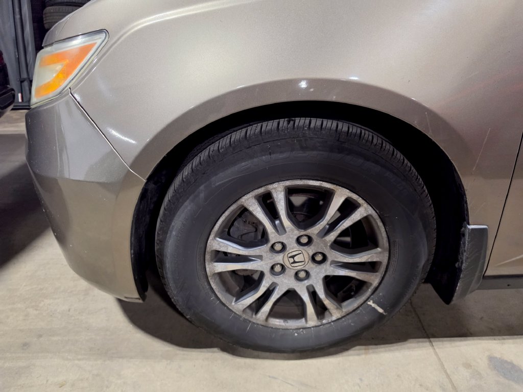 Used 2013 Honda Odyssey EX-L Minivan/Van