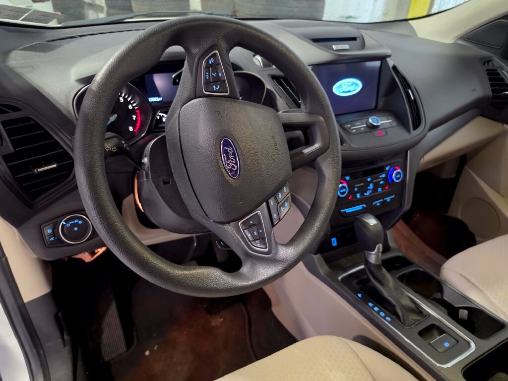 Used 2017 Ford Escape SE SUV