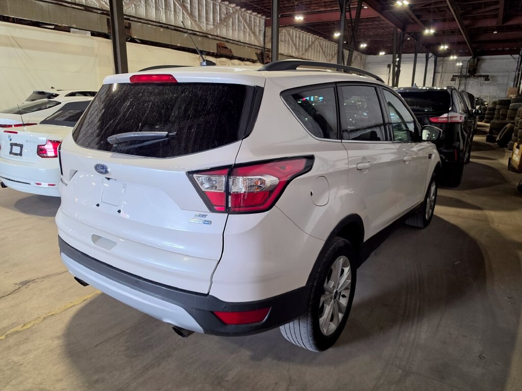 Used 2017 Ford Escape SE SUV