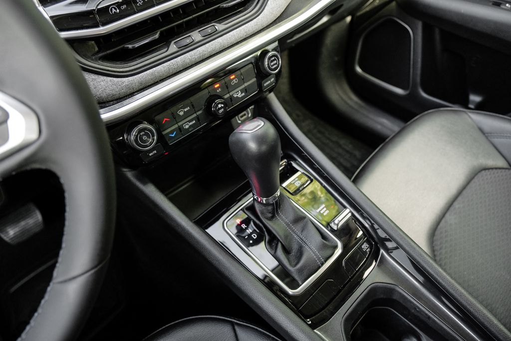 2022 Jeep Compass Latitude - Photo 34