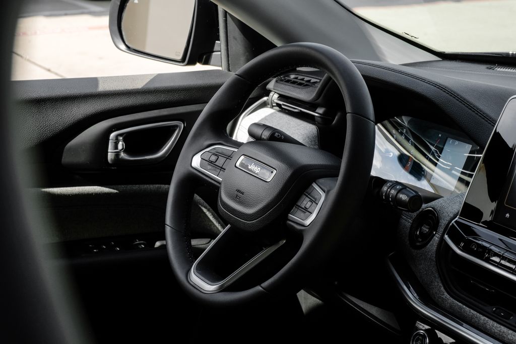 2022 Jeep Compass Latitude - Photo 24