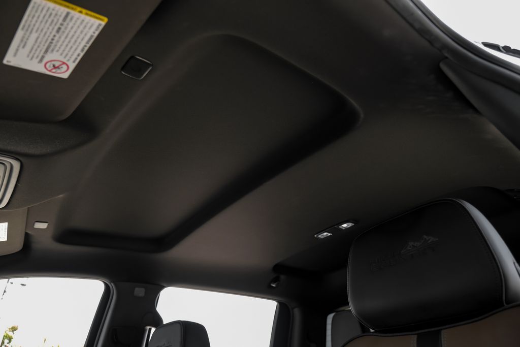 2022 Chevrolet Silverado 2500HD High Country - Photo 44