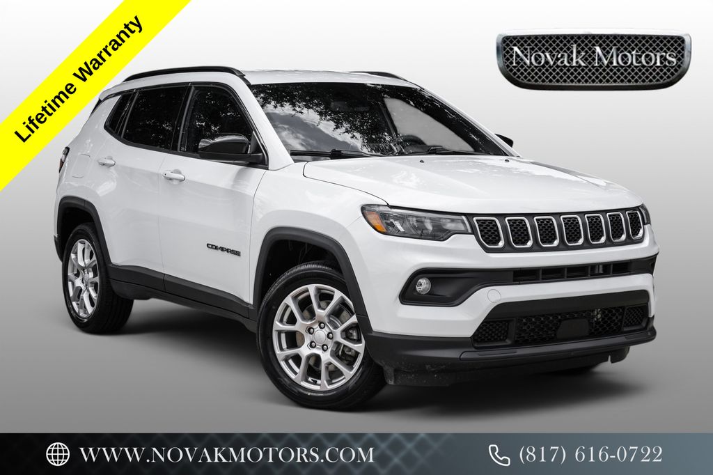 2023 Jeep Compass Latitude Lux