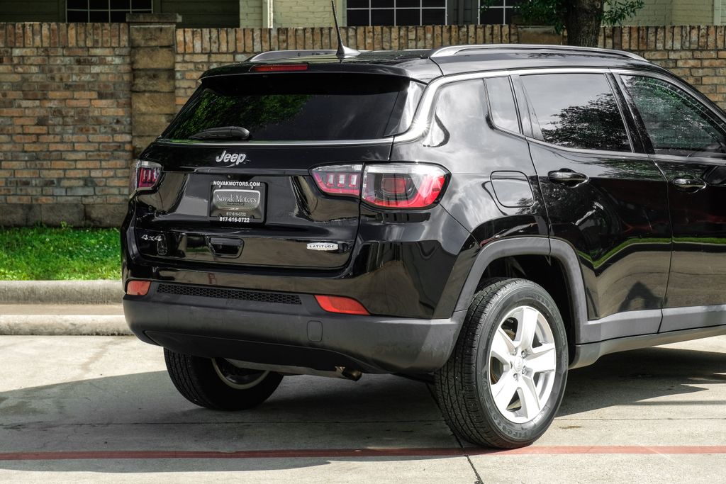 2022 Jeep Compass Latitude - Photo 16