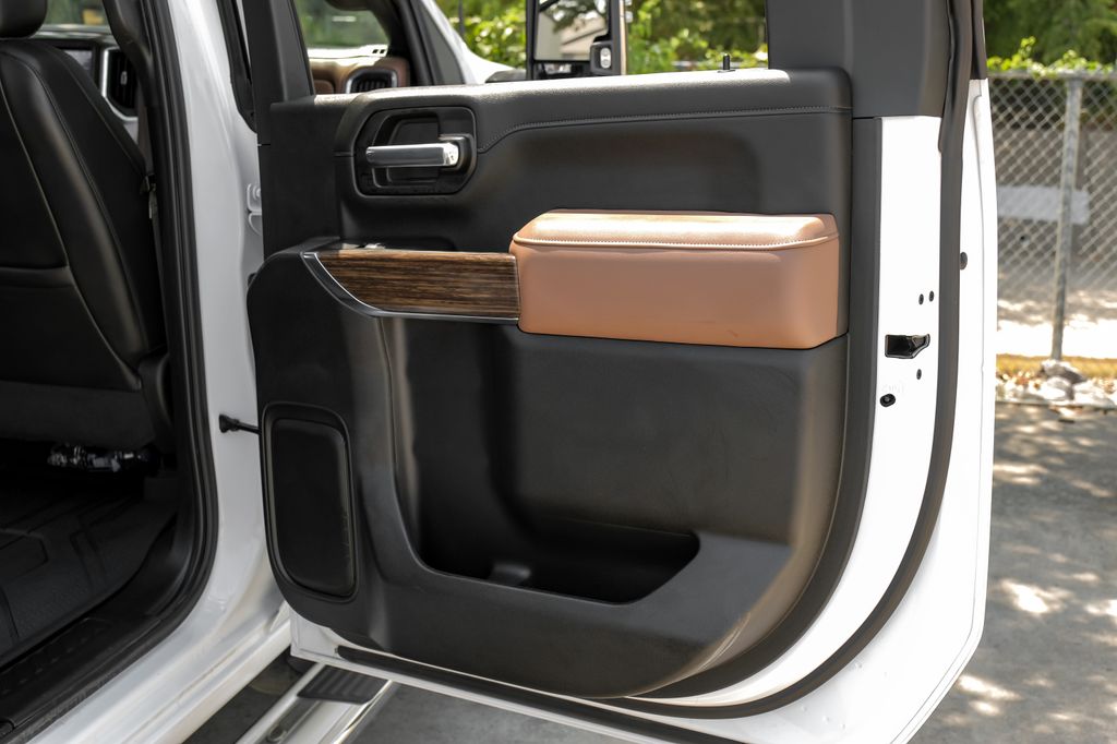 2022 Chevrolet Silverado 2500HD High Country - Photo 58
