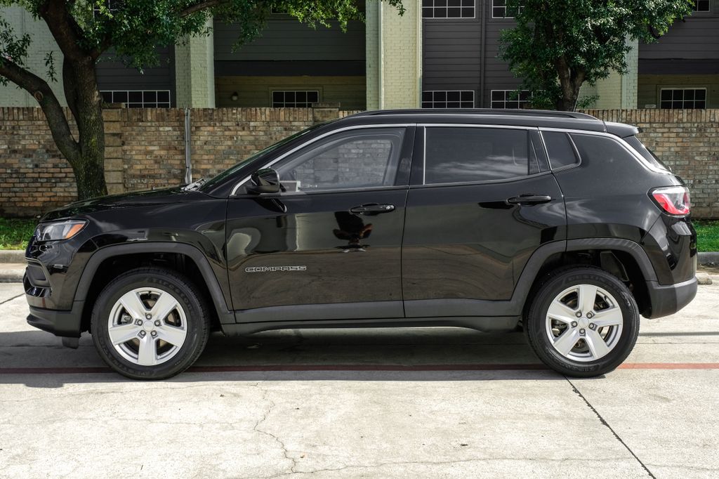 2022 Jeep Compass Latitude - Photo 20