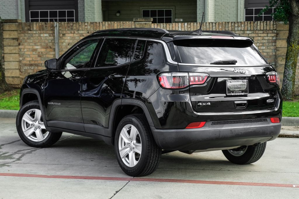 2022 Jeep Compass Latitude - Photo 19