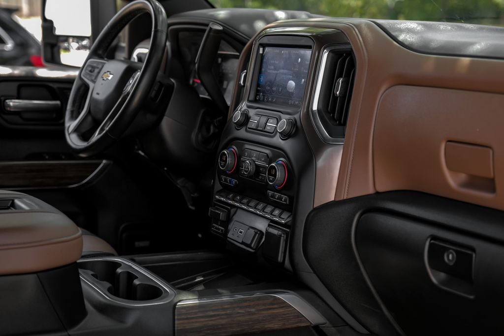 2022 Chevrolet Silverado 2500HD High Country - Photo 33