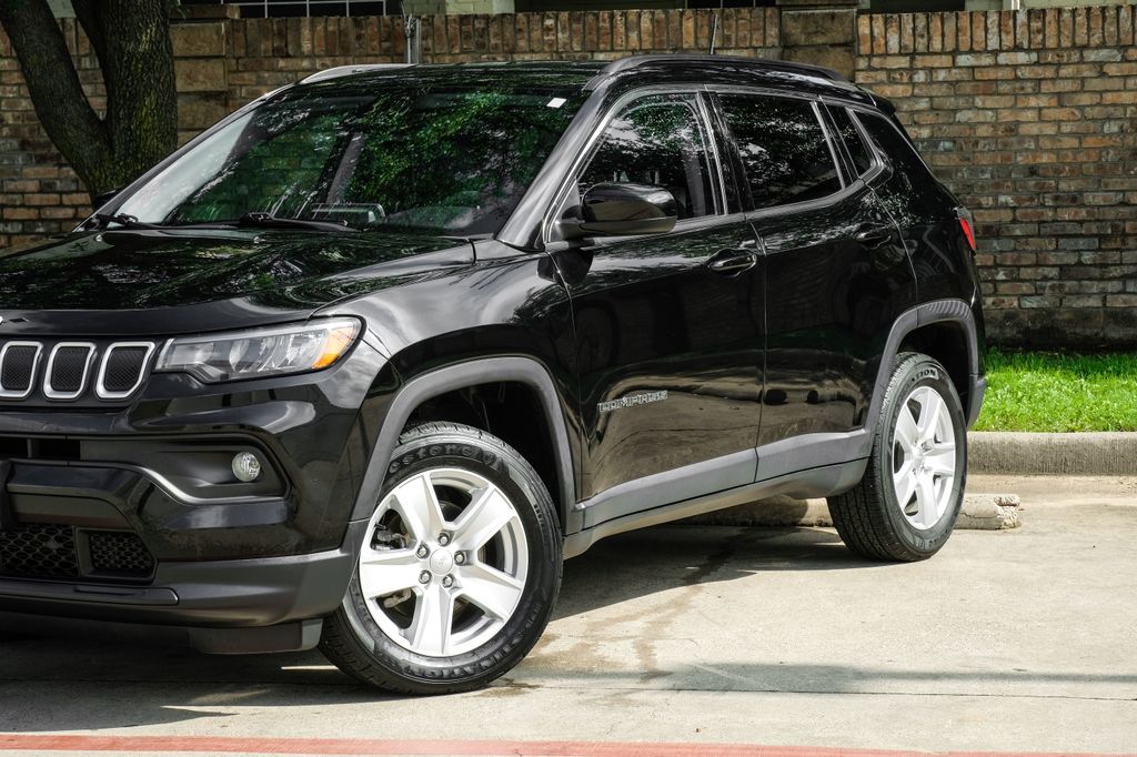 2022 Jeep Compass Latitude - Photo 13