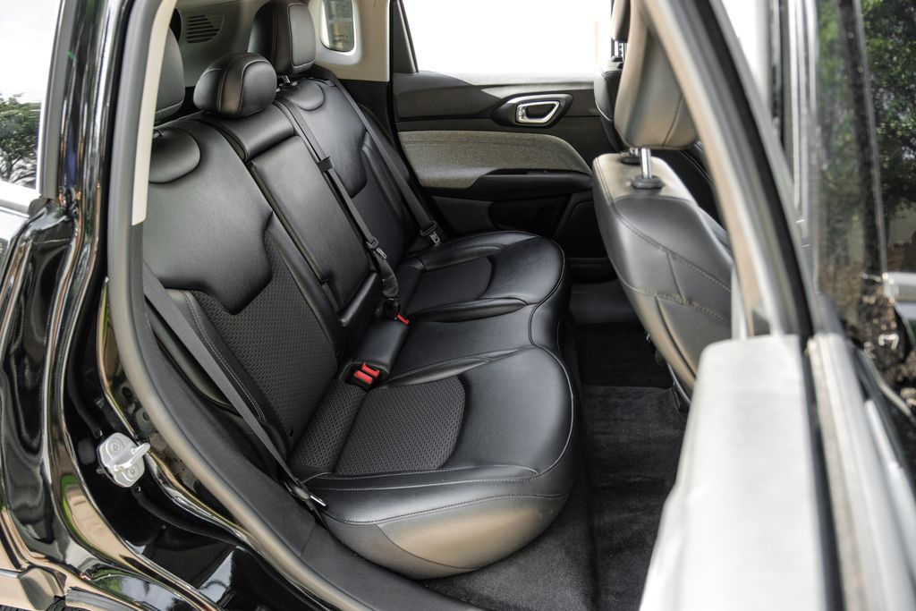2022 Jeep Compass Latitude - Photo 46