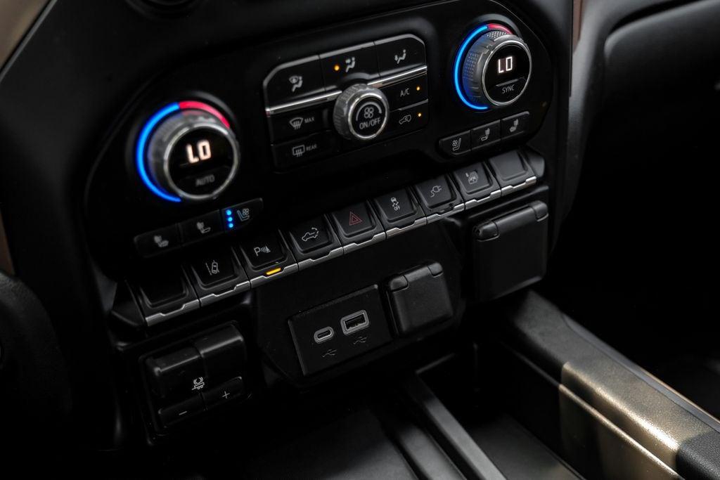 2022 Chevrolet Silverado 2500HD High Country - Photo 35