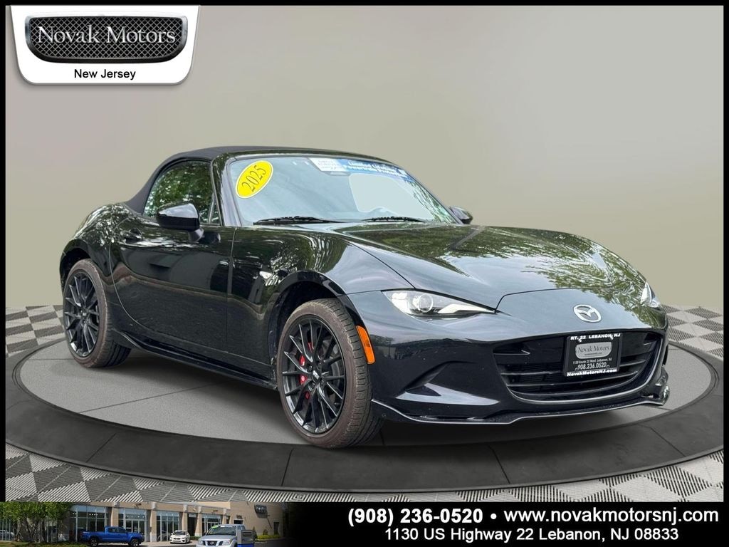 Used 2025 Mazda MX-5 Miata Club Convertible