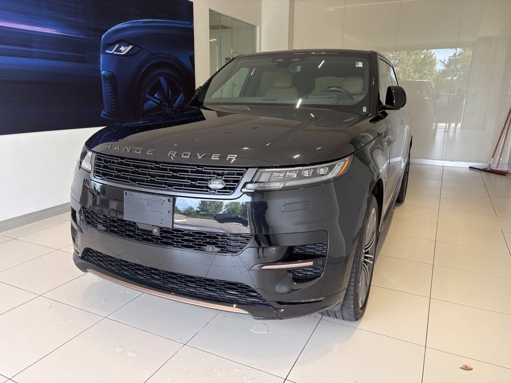 Used 2025 Land Rover Range Rover Sport Plug-in Hybrid Dynamic SE SUV