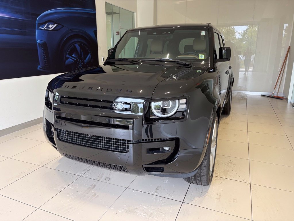 New 2026 Land Rover Defender 110 X-Dynamic SE SUV