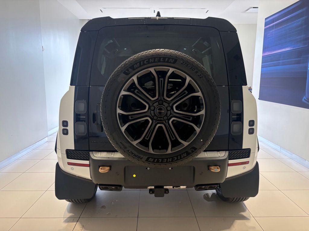 New 2026 Land Rover Defender 110 Octa SUV