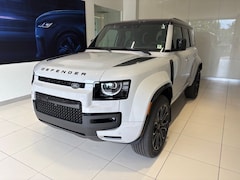 2026 Land Rover Defender 110 Octa SUV