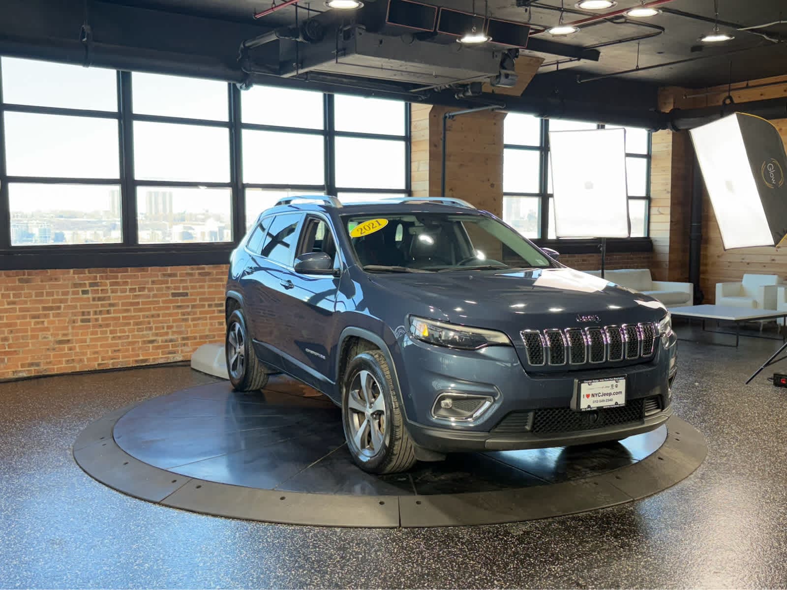 Used 2021 Jeep Cherokee Limited with VIN 1C4PJMDX5MD138948 for sale in Clifton Park, NY