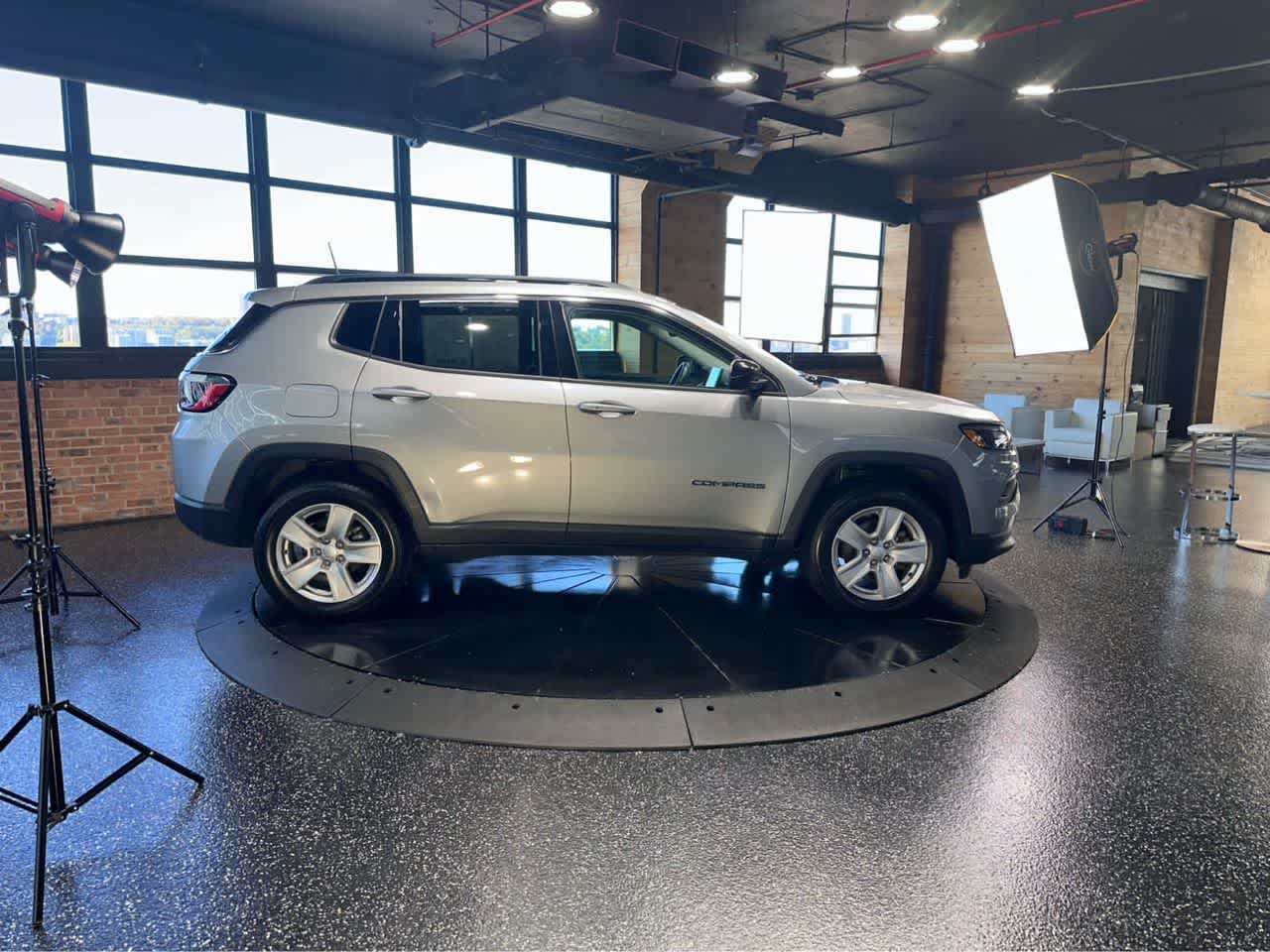 2022 Jeep Compass Latitude - Photo 6