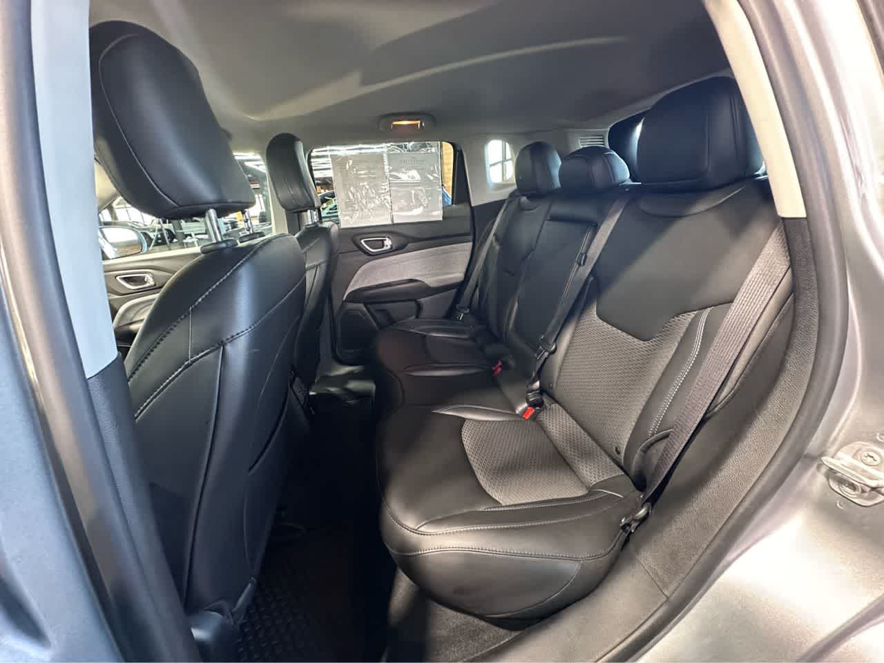 2022 Jeep Compass Latitude - Photo 40