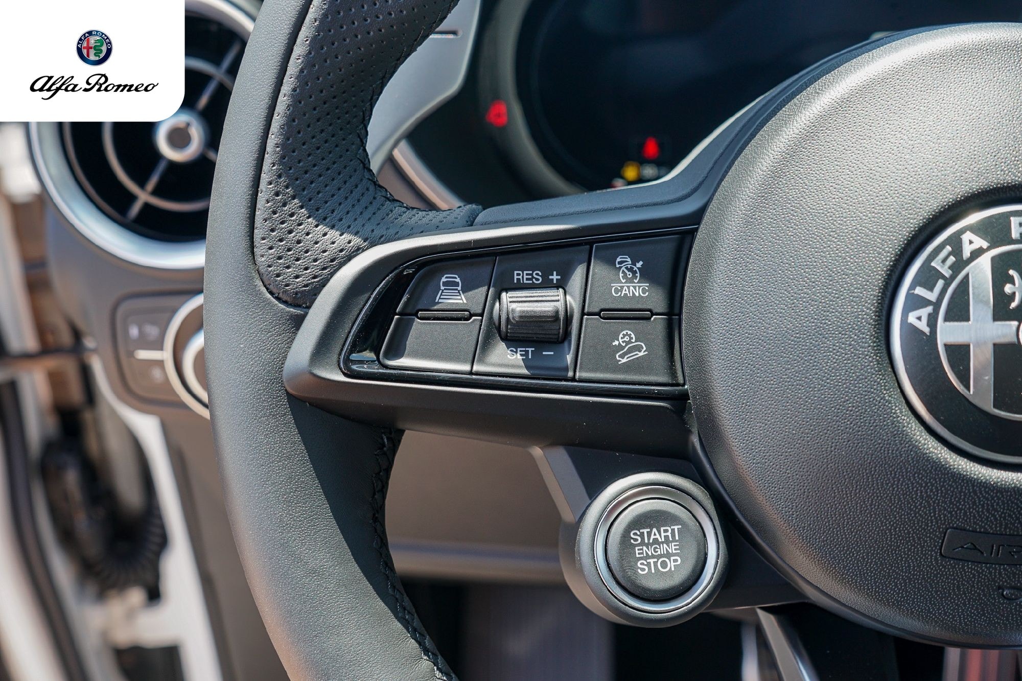 2026 Alfa Romeo Stelvio Base - Photo 16