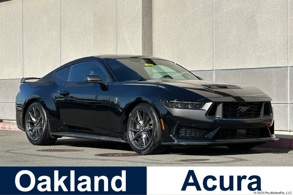 2025 Ford Mustang Dark Horse