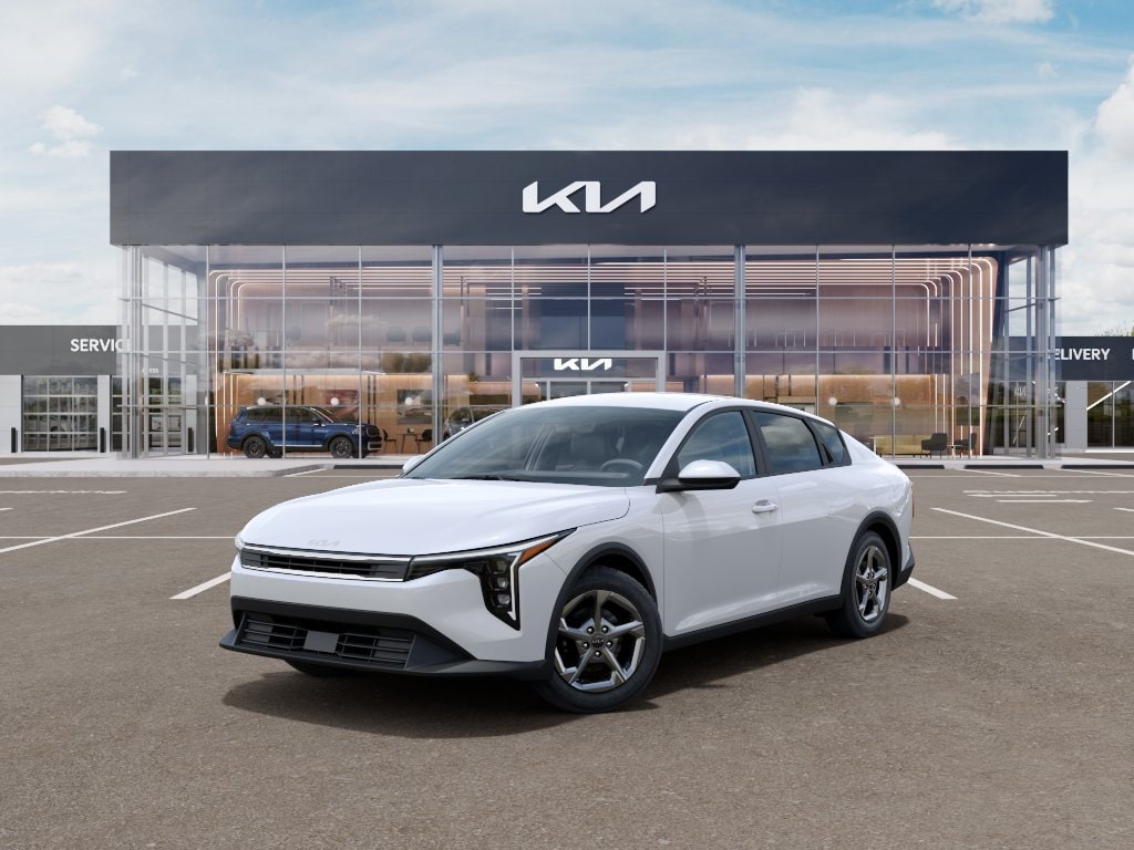 New 2026 Kia K4 LXS Sedan