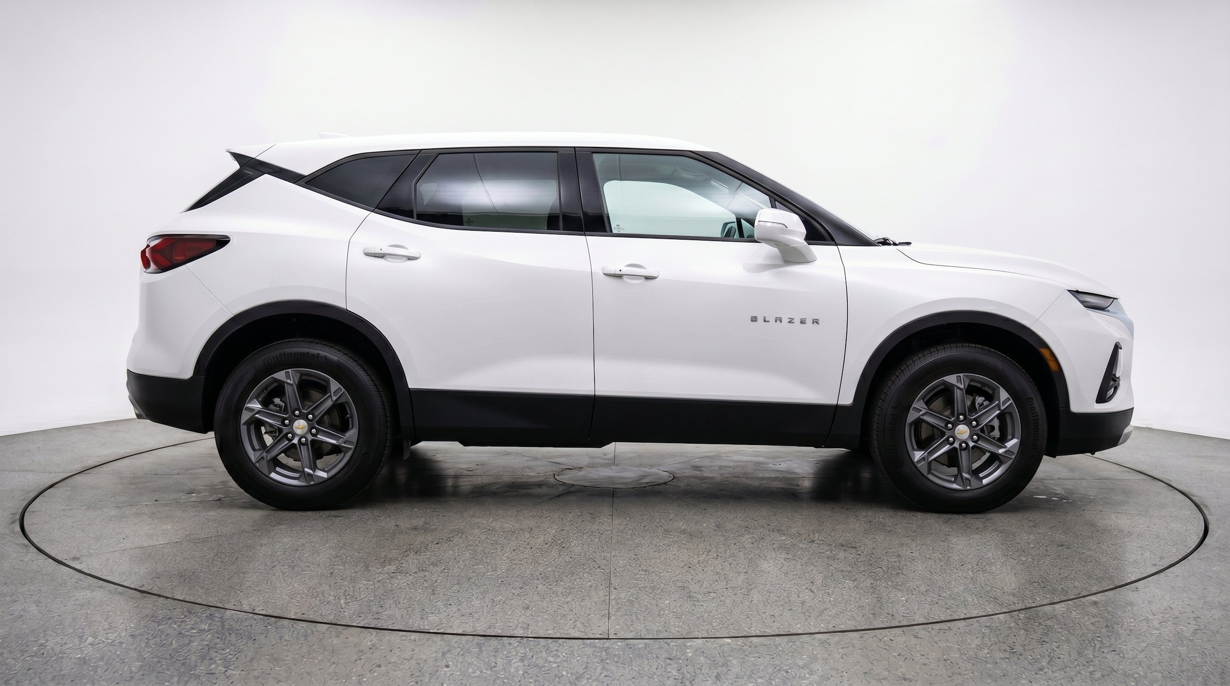 Thumbnail: 2026 Chevrolet Blazer - 10