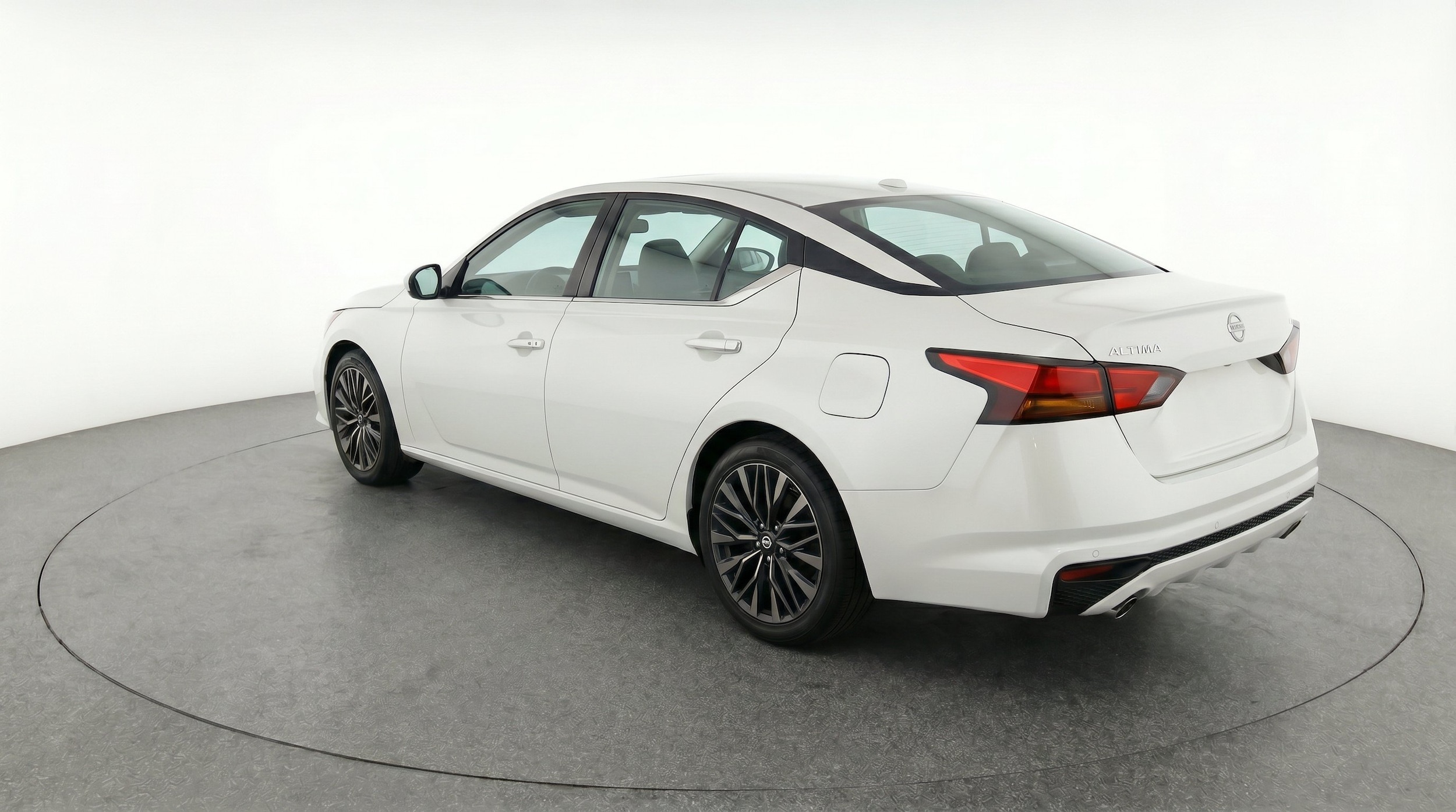 Thumbnail: 2025 Nissan Altima - 6