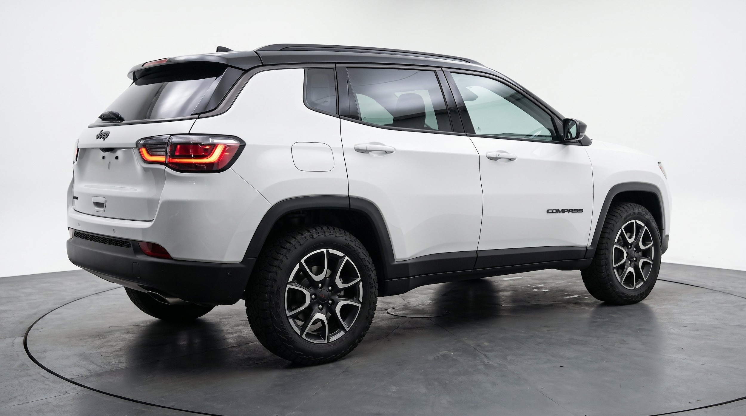 Thumbnail: 2025 Jeep Compass - 9