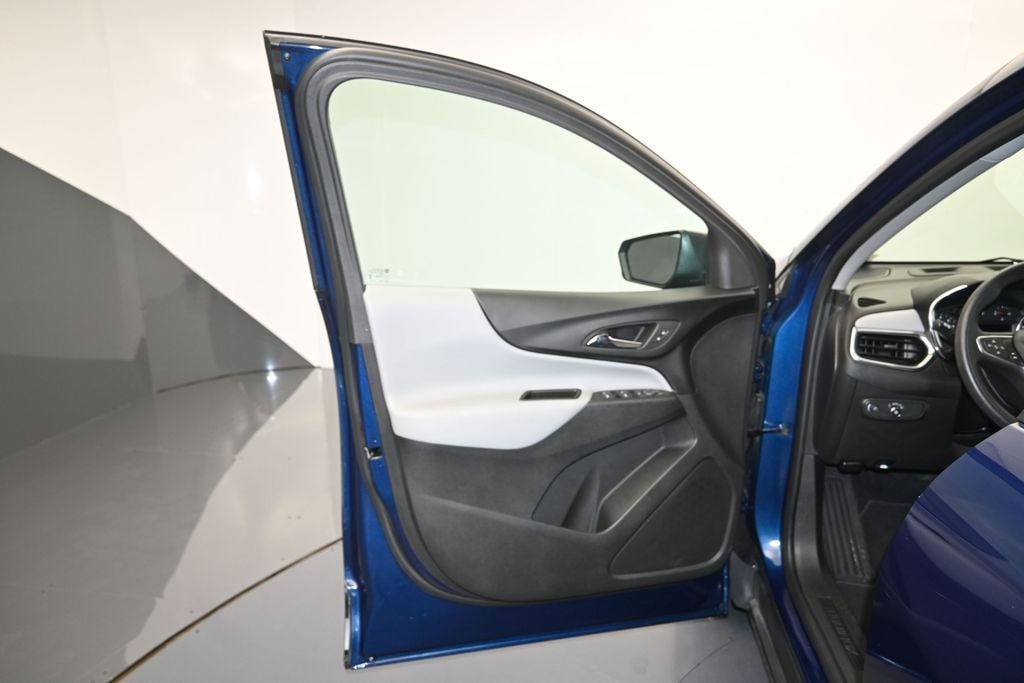 2023 Chevrolet Equinox LS - Photo 10