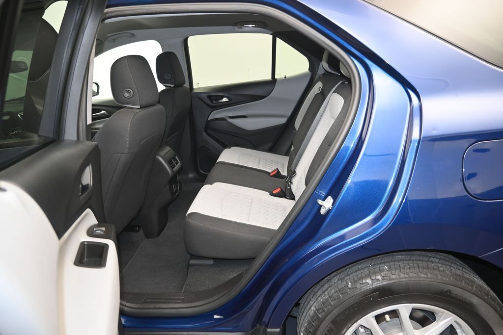 2023 Chevrolet Equinox LS - Photo 21