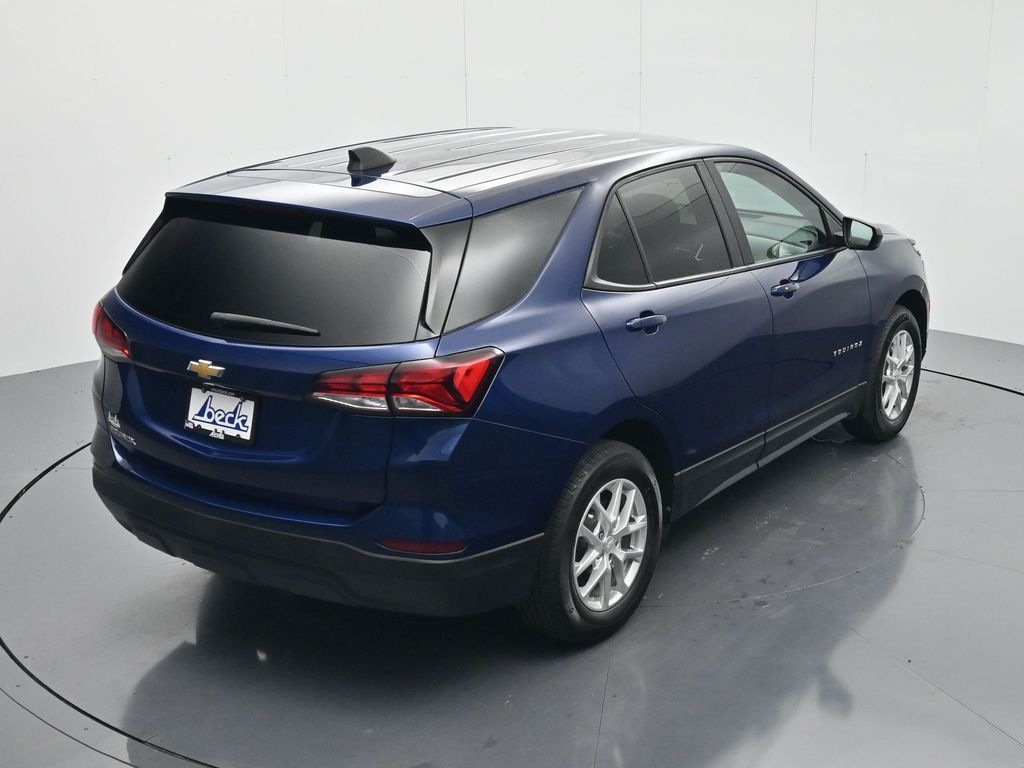 2023 Chevrolet Equinox LS - Photo 31
