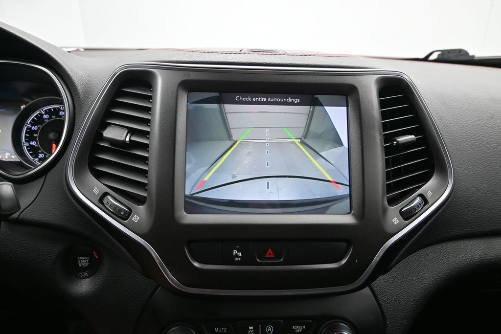 2020 Jeep Cherokee Trailhawk - Photo 16