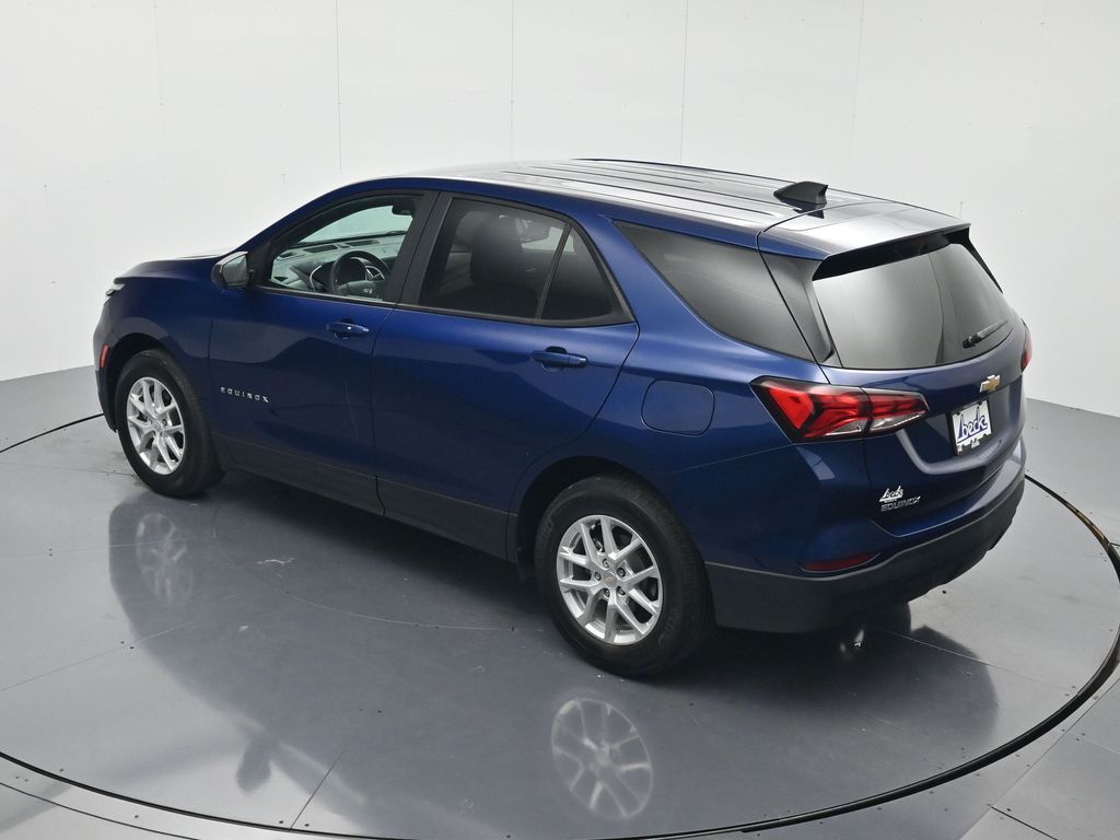 2023 Chevrolet Equinox LS - Photo 33