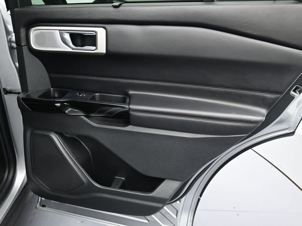2021 Ford Explorer Platinum - Photo 33