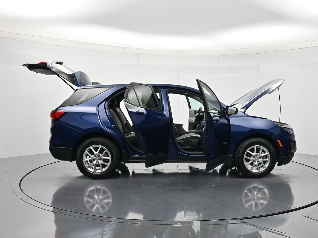 2023 Chevrolet Equinox LS - Photo 46