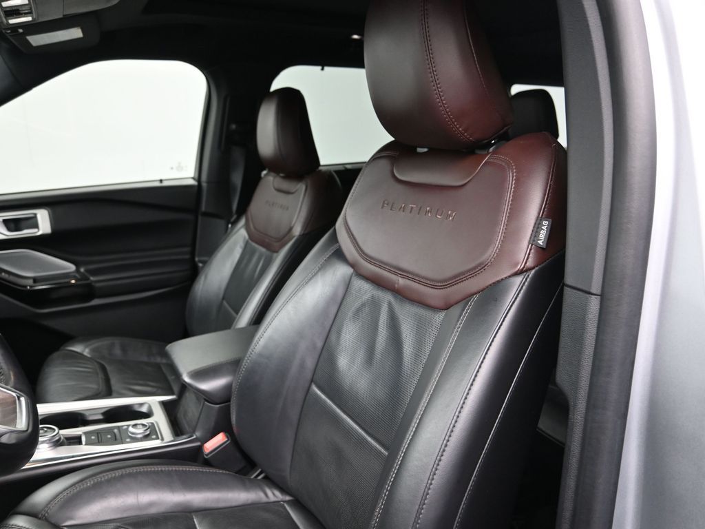 2021 Ford Explorer Platinum - Photo 13
