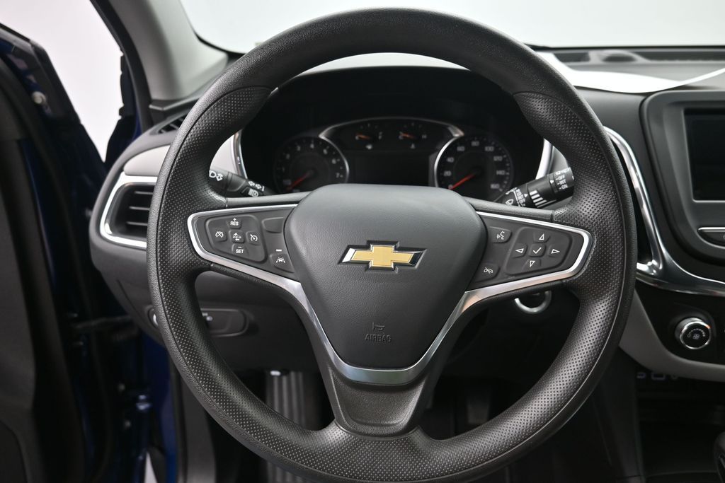2023 Chevrolet Equinox LS - Photo 13