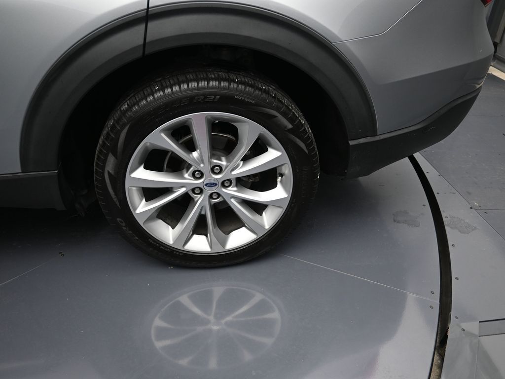 2021 Ford Explorer Platinum - Photo 9