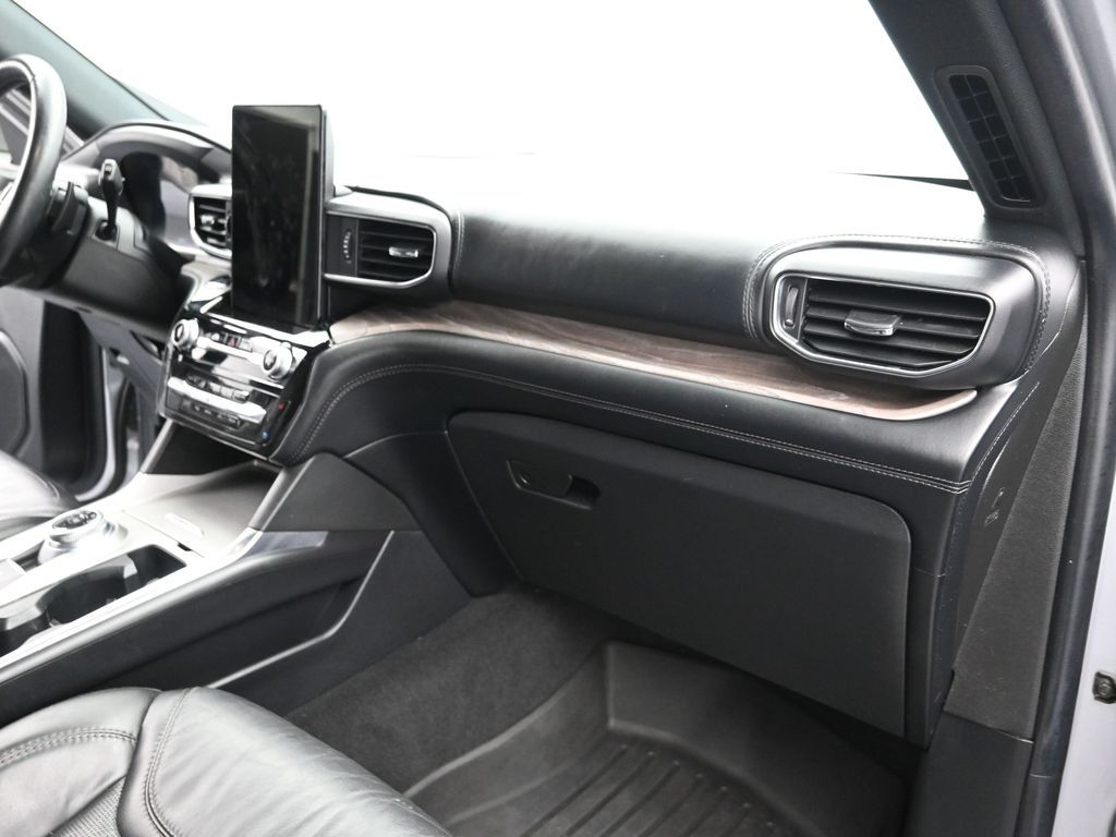 2021 Ford Explorer Platinum - Photo 31