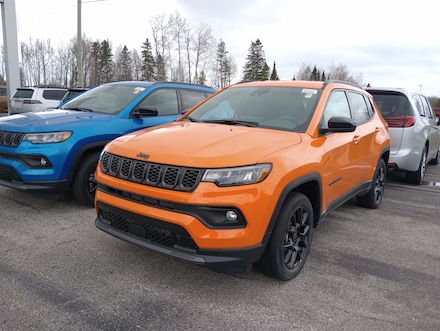 2026 Jeep Compass Latitude Altitude Latitude Altitude 4x4