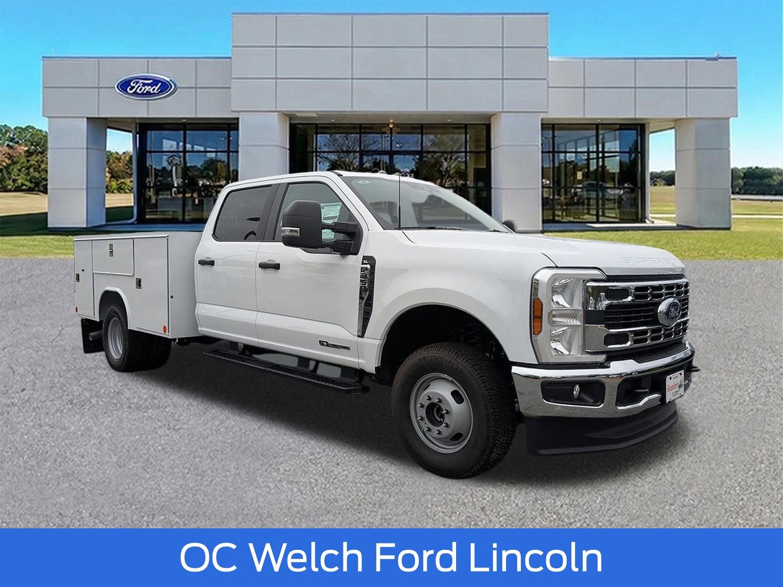 Ford F-350 Chassis