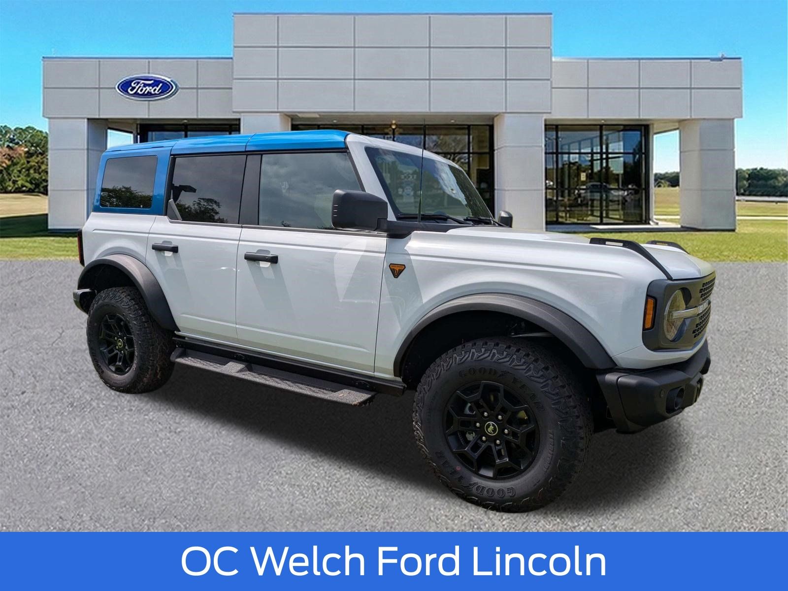 2026 Ford Bronco Badlands SUV