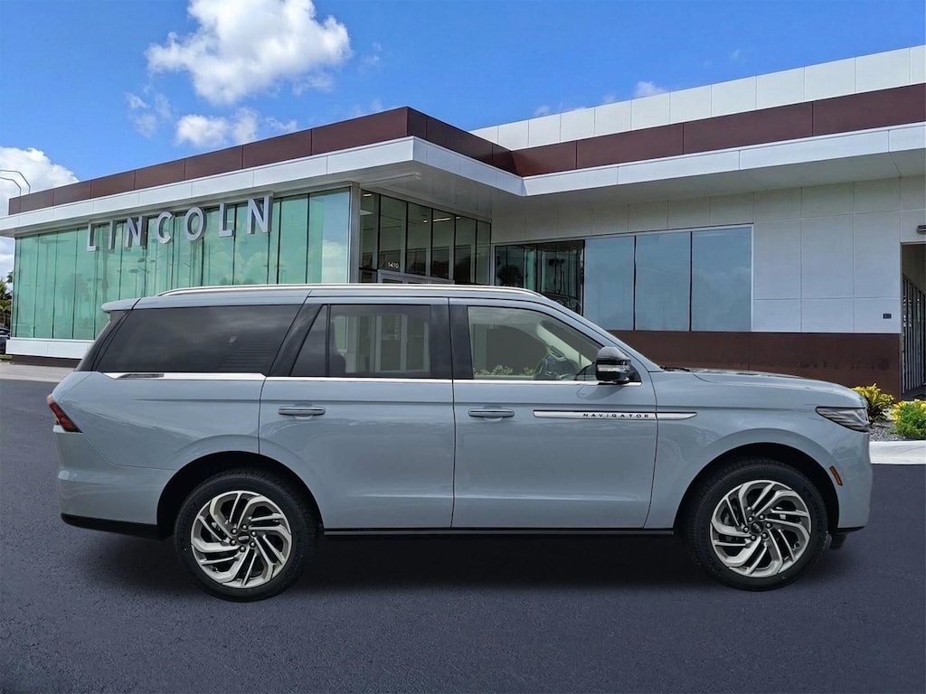 New 2027 Lincoln Navigator Reserve SUV