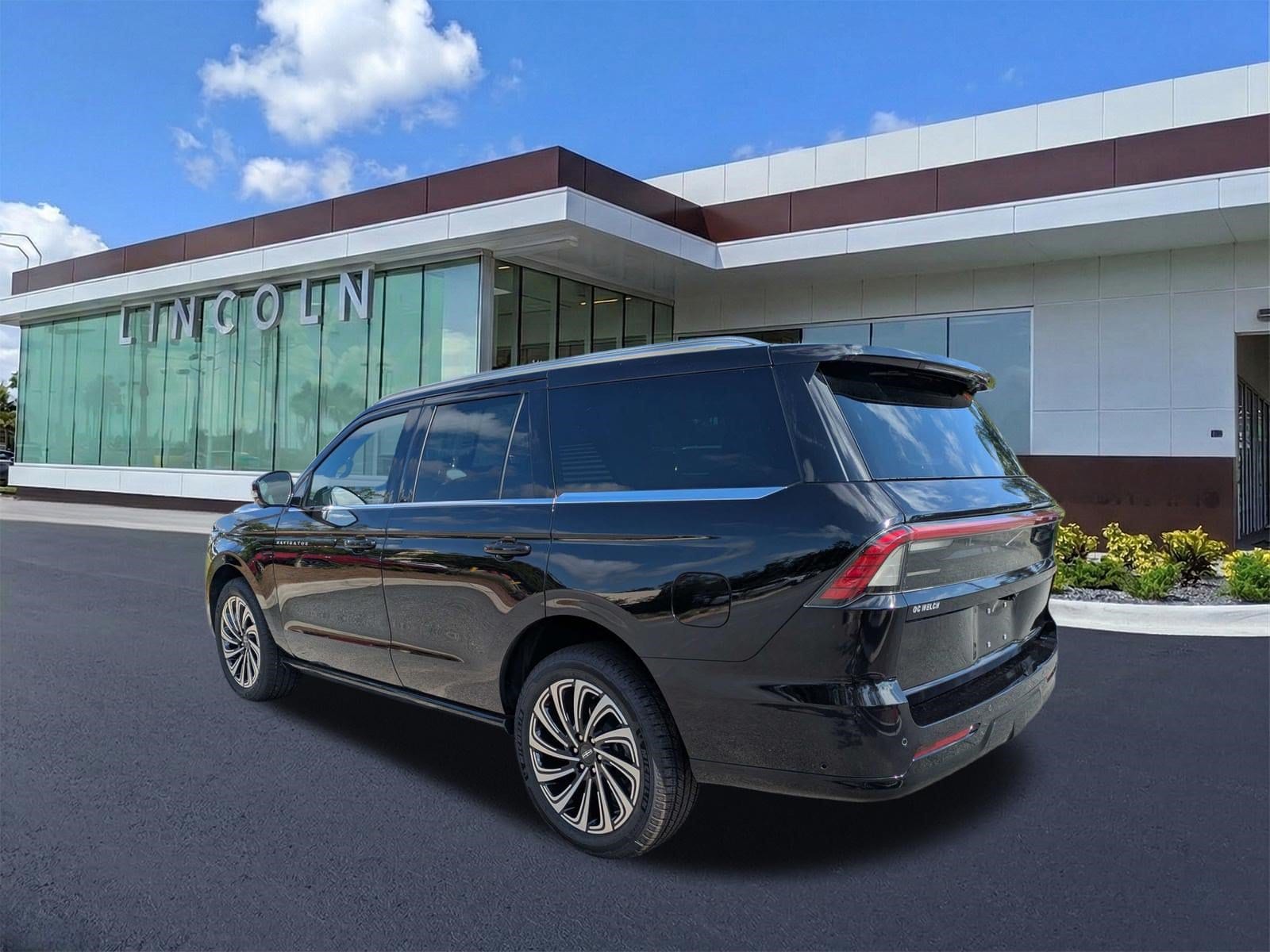 2025 Lincoln Navigator Black Label - Photo 3