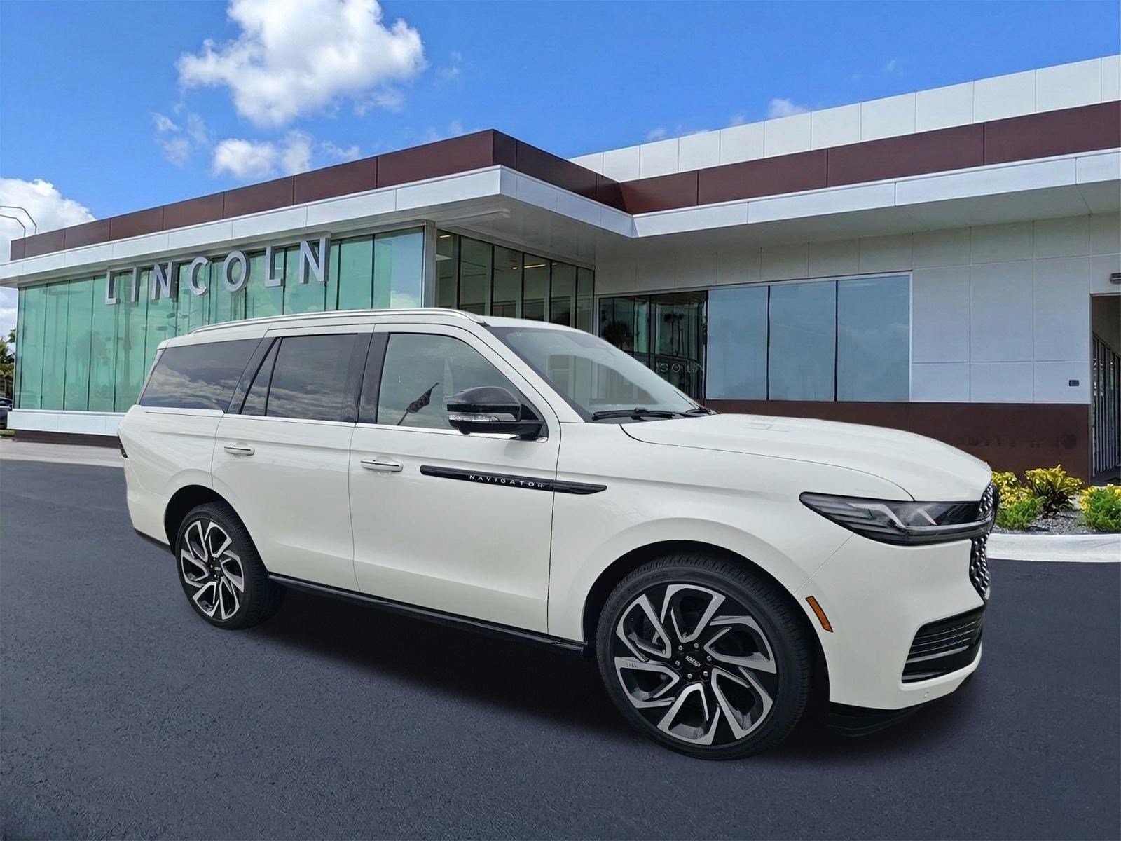 2027 Lincoln Navigator