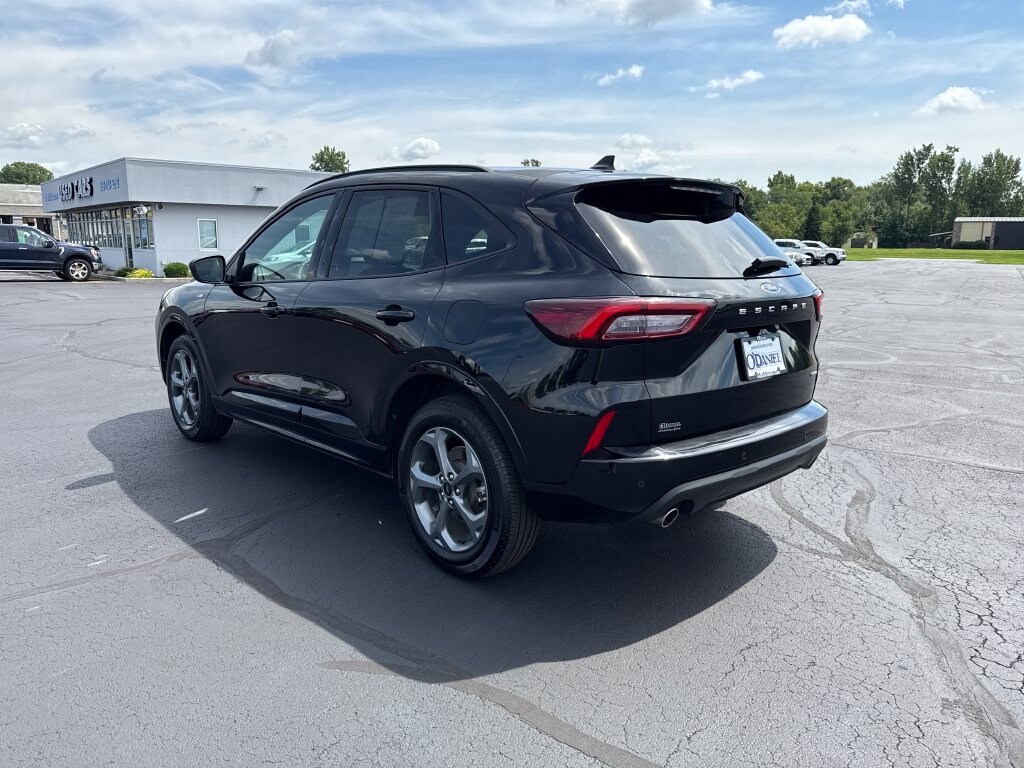 Used 2023 Ford Escape ST-Line SUV